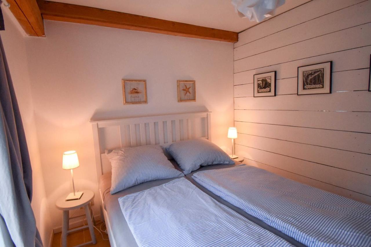 Ferienhaus Extrazeit_Urlaub Hasselberg  Екстер'єр фото